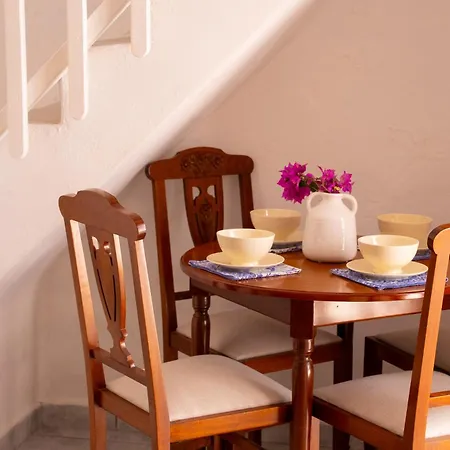 Picture Perfect Traditional * ナウサ